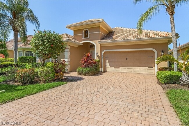 6753 Bent Grass Dr in Naples, FL - Building Photo - Building Photo
