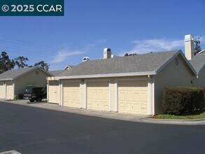 1006 Devonwood in Hercules, CA - Building Photo - Building Photo