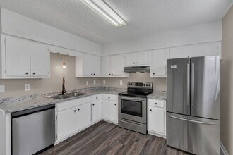 2439 Paulawood Dr in Nashville, TN - Building Photo - Building Photo