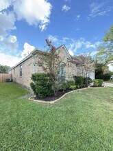 9531 Summer Run in Houston, TX - Building Photo - Building Photo