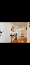 210 Winthrop Rd, Unit B1 in Brookline, MA - Building Photo - Building Photo