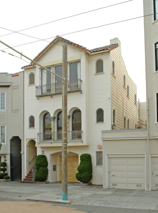 2373-2377 Francisco St in San Francisco, CA - Building Photo - Building Photo