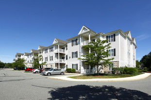 Spicket Commons Apartments