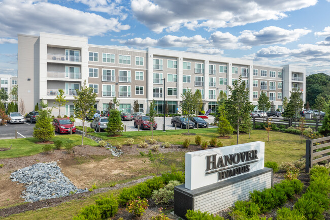 Hanover Hyannis in Barnstable, MA - Building Photo - Building Photo