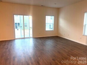 7117 Bentz St in Charlotte, NC - Building Photo - Building Photo