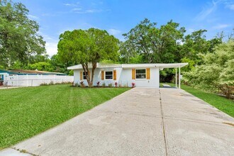 3445 Eve Dr E in Jacksonville, FL - Building Photo - Building Photo
