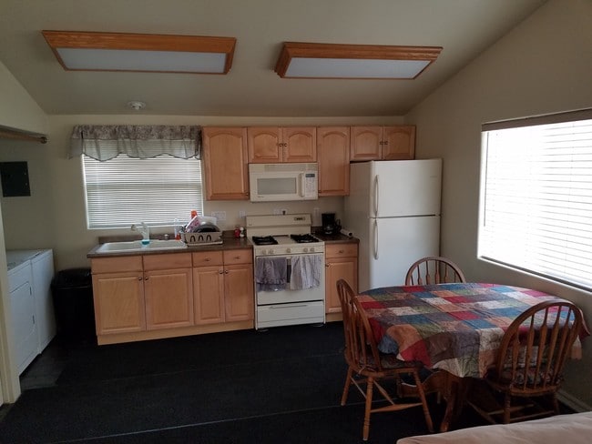 property at 2152 Camellia Dr