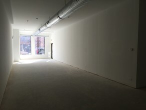 2104 W Belmont Ave in Chicago, IL - Building Photo - Building Photo