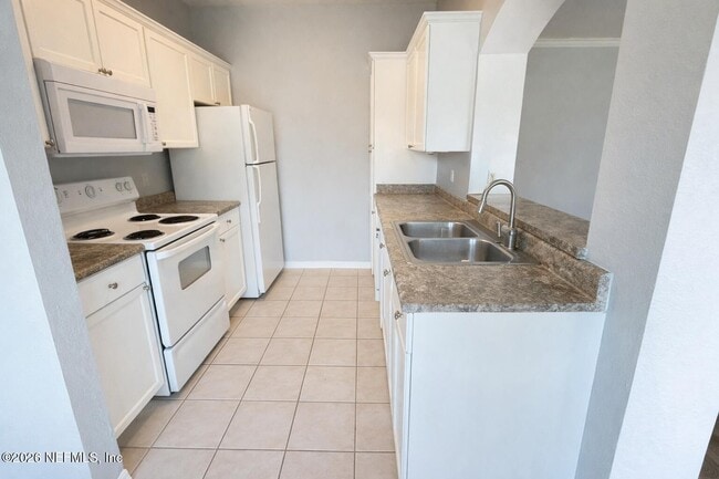 10961 Burnt Mill Rd in Jacksonville, FL - Building Photo - Building Photo