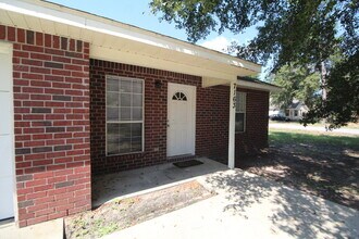 7163 Pine Blossom Rd in Milton, FL - Building Photo - Building Photo