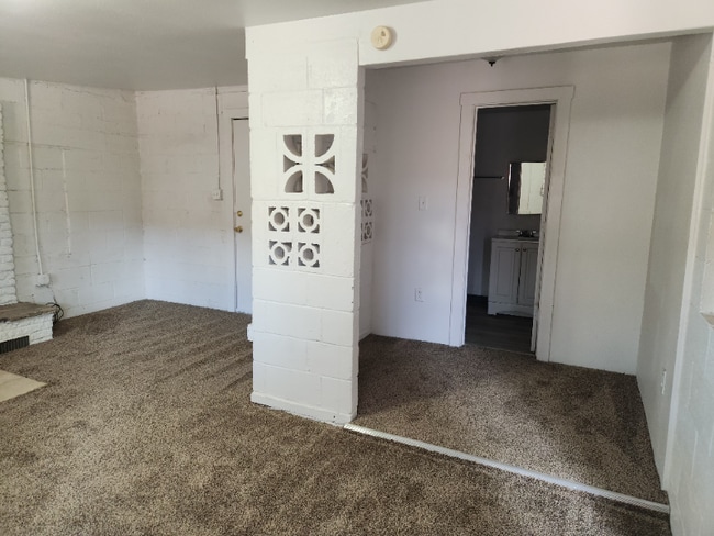 401 S 12th St in Deming, NM - Foto de edificio - Building Photo