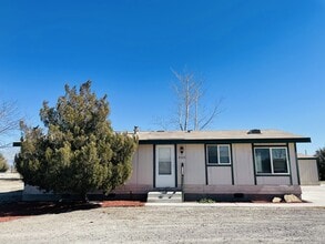 920 Dodge Ln in Fallon, NV - Building Photo - Building Photo
