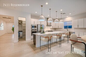 7411 Rosenberger St in Las Vegas, NV - Building Photo - Building Photo