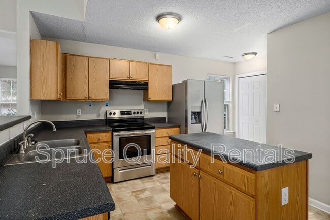 property at 3511 Thornwood Dr