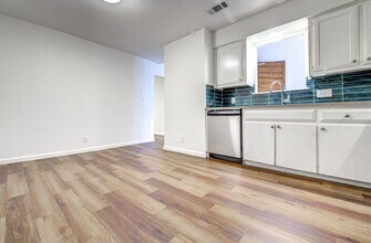 1306 Bonnie Brae St in Austin, TX - Building Photo - Building Photo