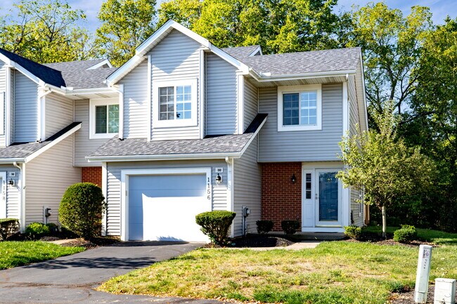 1156 Bay Harbor Cir in Dayton, OH - Building Photo - Building Photo
