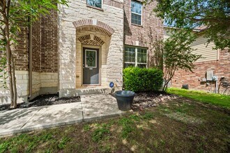 5133 Timber Springs in Schertz, TX - Building Photo - Building Photo