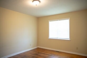 814 Mark St SW in Cullman, AL - Building Photo - Building Photo