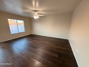 12022 W Almeria Rd in Avondale, AZ - Building Photo - Building Photo