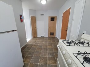 709 W 14th St in Davenport, IA - Building Photo - Building Photo