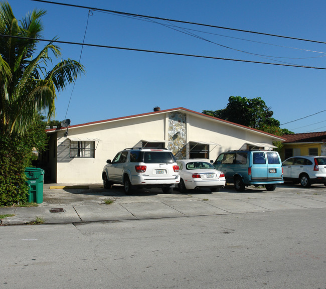 10847 SW 3rd St in Miami, FL - Building Photo - Building Photo