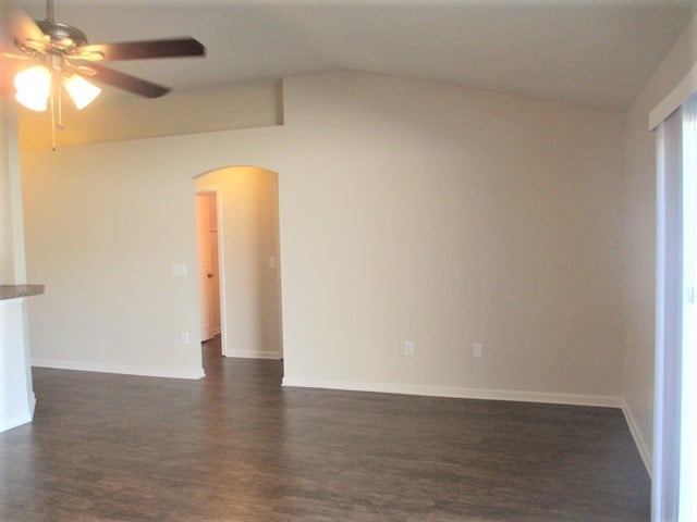 2643 Creek Ridge Dr in Green Cove Springs, FL - Foto de edificio - Building Photo