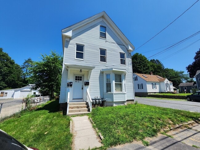 50-52-52 Alden St in Ashland, MA - Building Photo - Building Photo