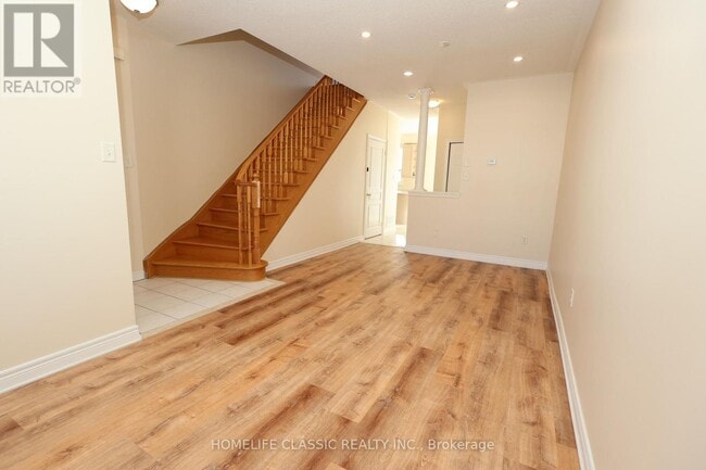 41 Chelton Dr in Richmond Hill, ON - Building Photo - Building Photo