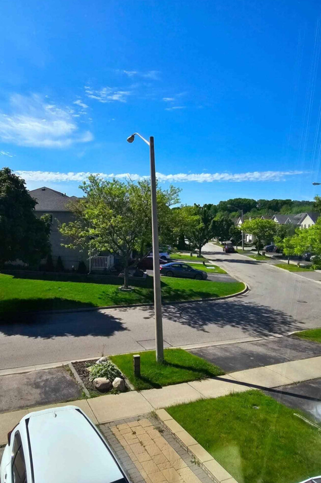 48 Bridlegrove Dr in Toronto, ON - Building Photo - Building Photo