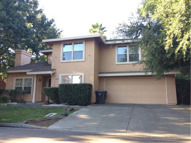 3604 Koso St in Davis, CA - Building Photo - Building Photo