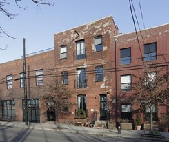 184 West St in Brooklyn, NY - Building Photo