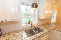 326 Forest Grove Ave photo'