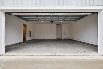 Oak Harbor Village in Bolivia, NC - Foto de edificio - Building Photo