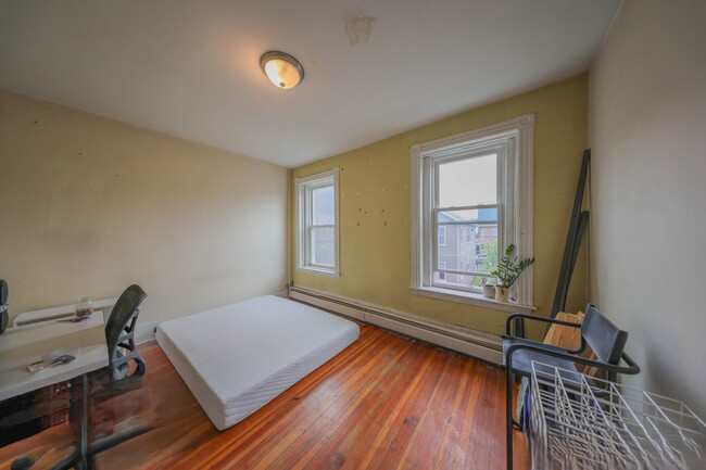 62 Empire St, Unit 2 in Boston, MA - Building Photo - Building Photo