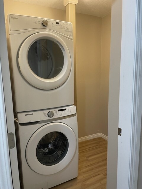 1936 Cameron St in Regina, SK - Building Photo - Building Photo