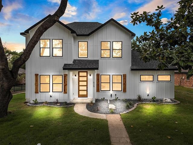 529 Pebblecreek Dr in Garland, TX - Building Photo - Building Photo