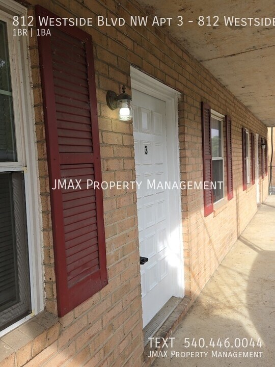 812 Westside Blvd NW in Roanoke, VA - Building Photo