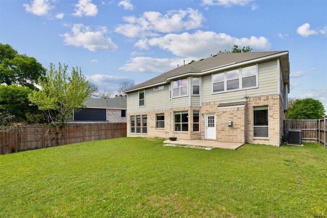 1506 Mossy Glen Ct in Garland, TX - Foto de edificio - Building Photo