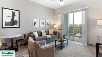 3150 W Twain Ave in Las Vegas, NV - Building Photo