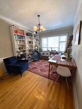 2912 N Albany Ave in Chicago, IL - Building Photo - Building Photo