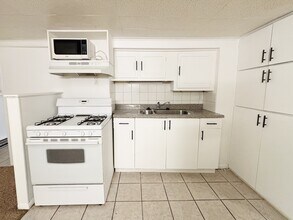 925 Wilson Ave S in Salt Lake City, UT - Building Photo - Building Photo