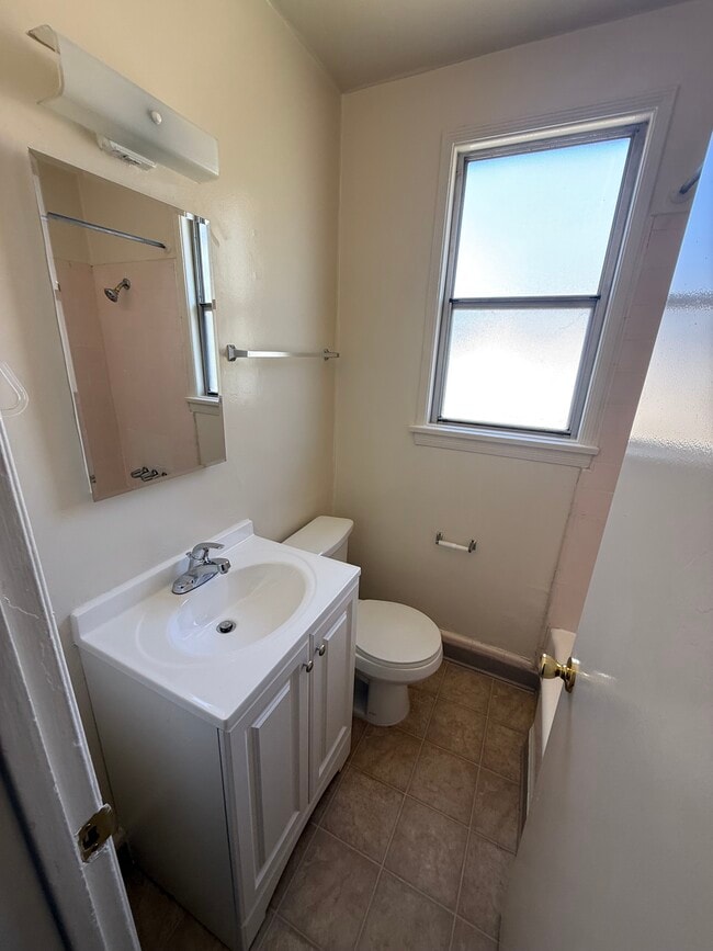 4434 Linden Ave, Unit #3 in Long Beach, CA - Building Photo - Building Photo