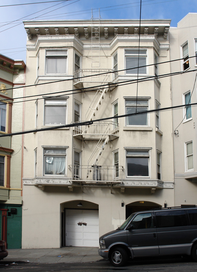 1427 Larkin St in San Francisco, CA - Building Photo - Building Photo