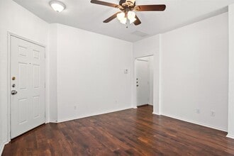 709B Jane Austen Trail in Pflugerville, TX - Building Photo - Building Photo