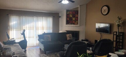 16631 Castle Fraser Dr in Houston, TX - Building Photo - Building Photo