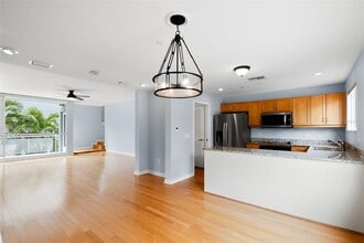 347 4th Ave S in St. Petersburg, FL - Building Photo - Building Photo
