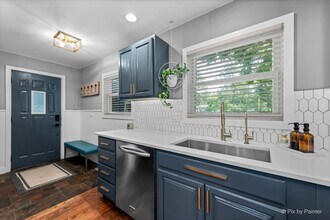 500 N River Rd in Fox River Grove, IL - Building Photo - Building Photo