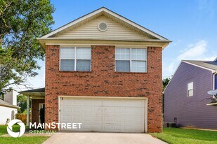 6354 Klondike River Rd in Stonecrest, GA - Building Photo