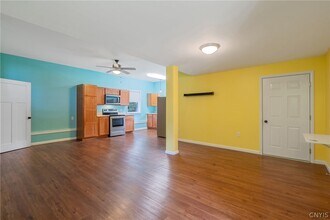 51 Singleton St in Oswego, NY - Building Photo - Building Photo