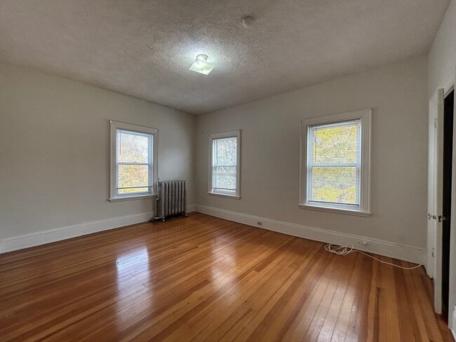 107 Lincoln Ave in Quincy, MA - Building Photo - Building Photo